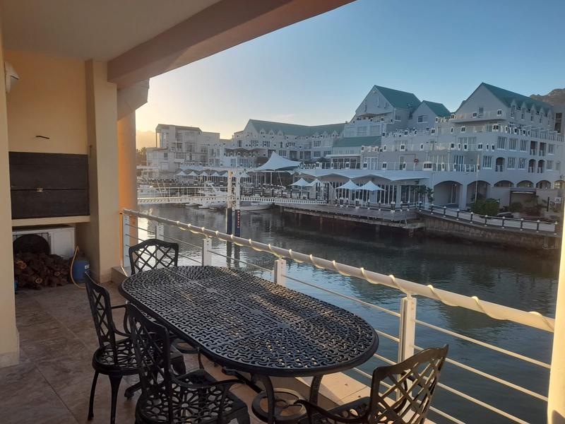 To Let 3 Bedroom Property for Rent in Somerset West Western Cape